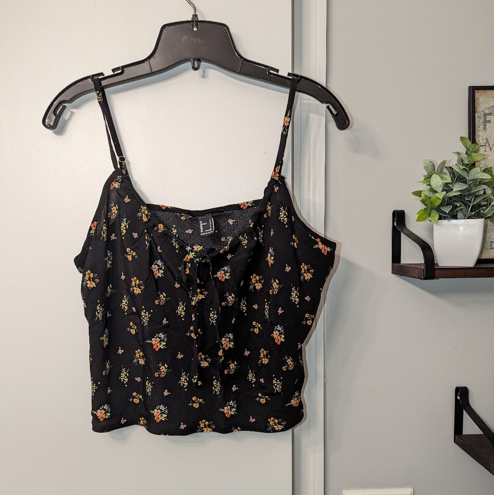Forever 21 Floral Cropped Top